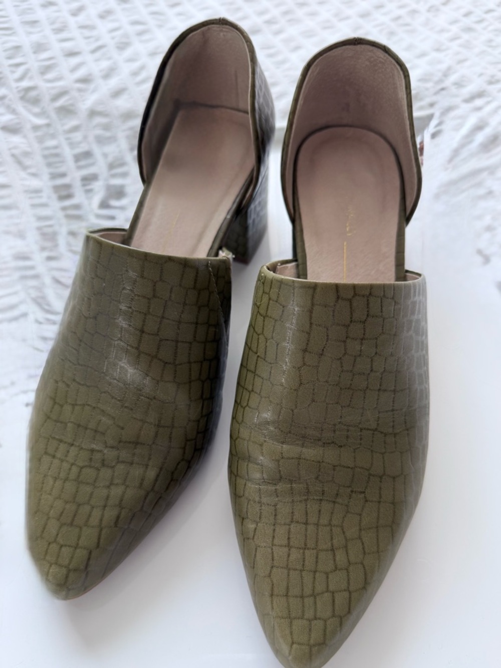 Intentionally Blank- Perf Hi Olive Croc-Embossed low heel